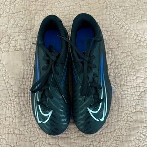 Nike Phantom GX Soccer Cleats